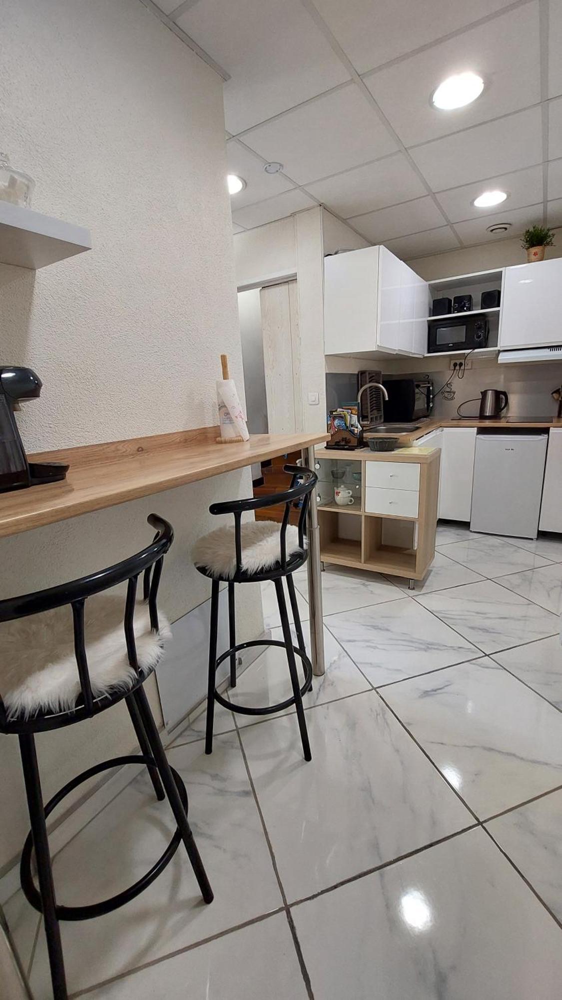A 10Mn Des Arenes F2 Au Calme Avec Garage Gratuit Apartment Nimes Exterior photo
